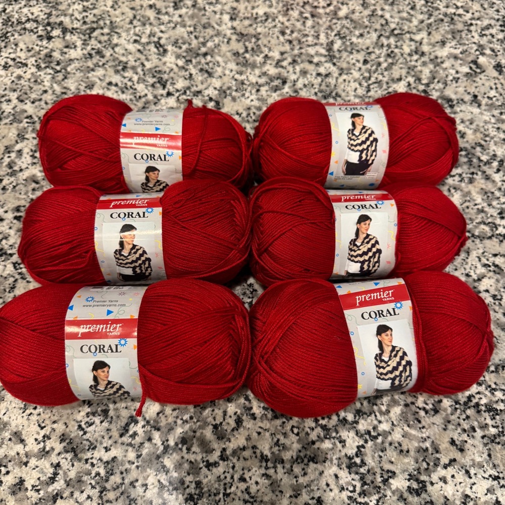 Premier Yarns Coral Red Anti-Pilling Acrylic Yarn 6 Skeins Lot 15-115 1704 Yards